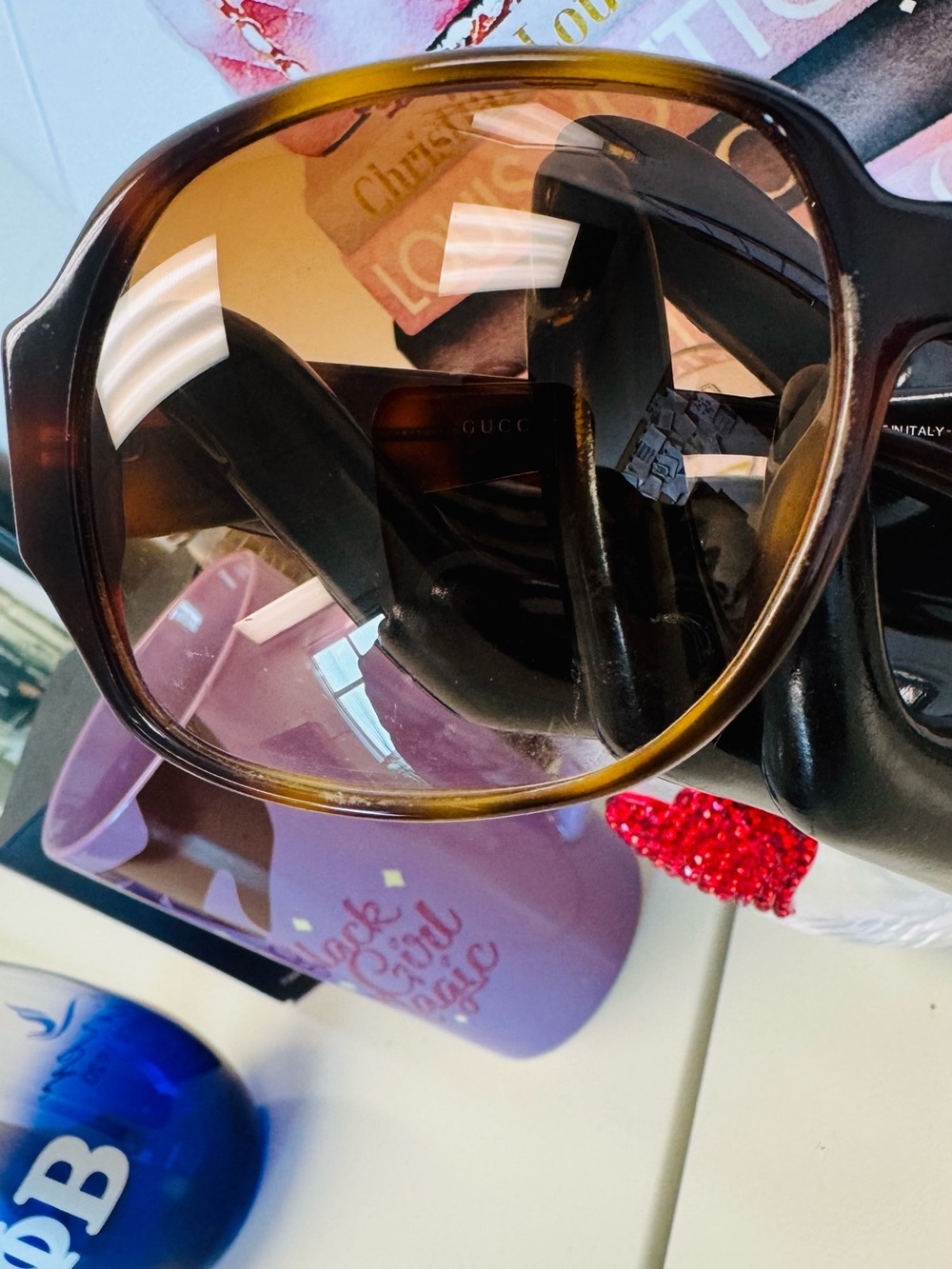 Gucci Brown Gradient Oversized Round Sunglasses - Picture 3 of 8